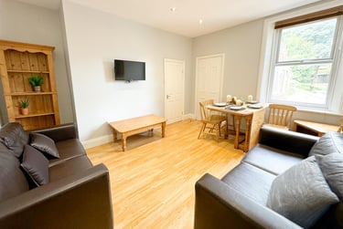 5 bed house, Helmsley Road, Jesmond Vale, Newcastle, NE21PP - Image 2
